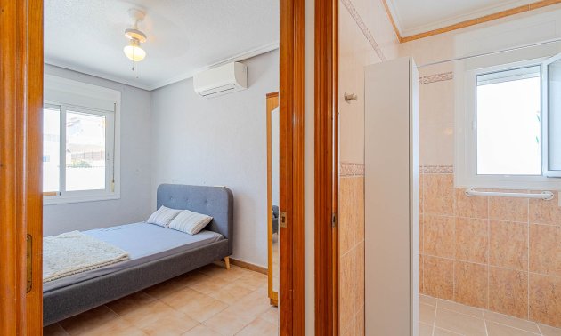 Resale - Bungalow -
Ciudad Quesada - Altos de Quesada