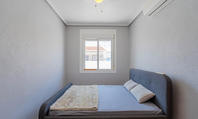 Resale - Bungalow -
Ciudad Quesada - Altos de Quesada