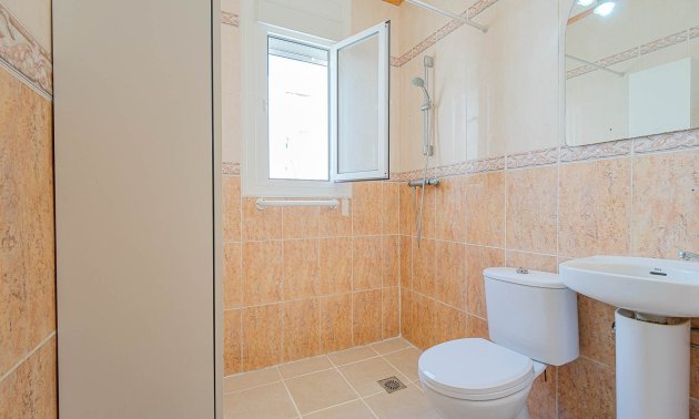 Resale - Bungalow -
Ciudad Quesada - Altos de Quesada