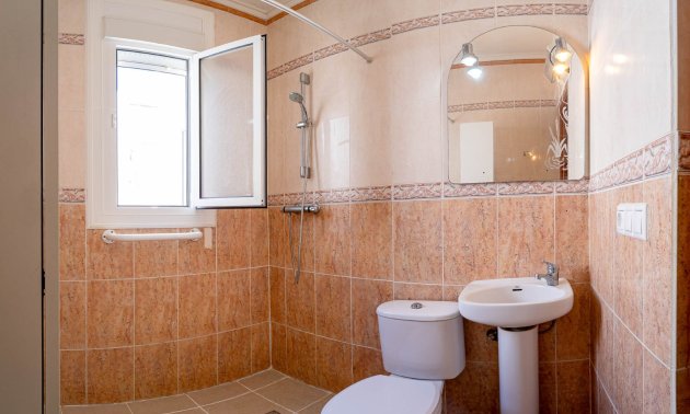 Resale - Bungalow -
Ciudad Quesada - Altos de Quesada