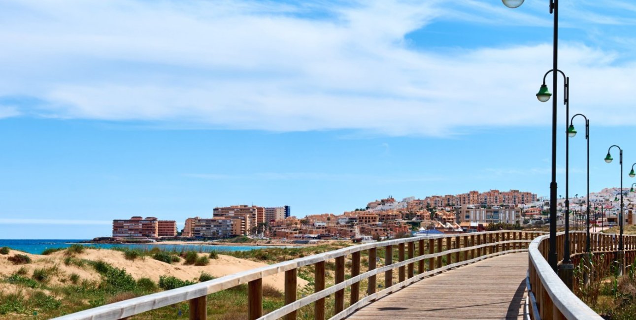 Rynek pierwotny - Willa -
Torrevieja - La Mata