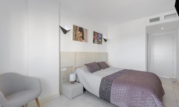 Resale - Apartment / flat -
Torrevieja - Punta prima
