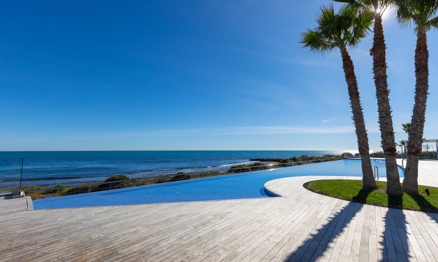 Resale - Apartment / flat -
Torrevieja - Punta prima