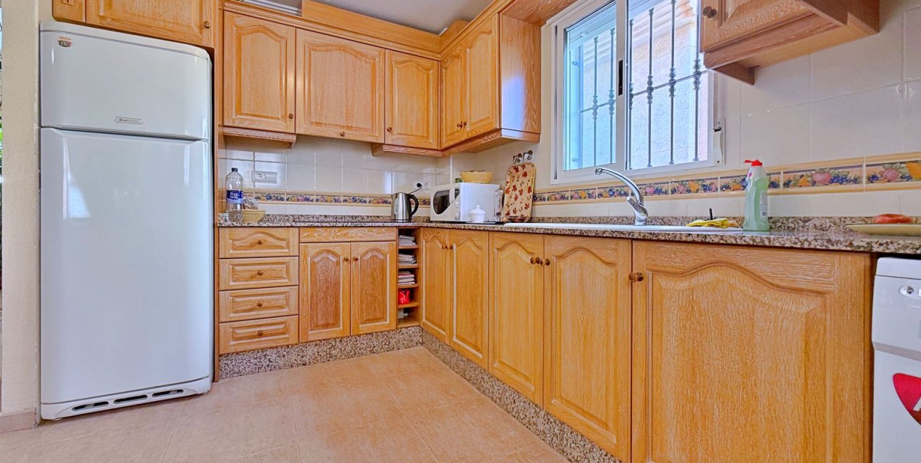 Resale - Villa -
Orihuela - Orihuela Costa