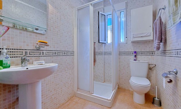 Resale - Villa -
Orihuela - Orihuela Costa