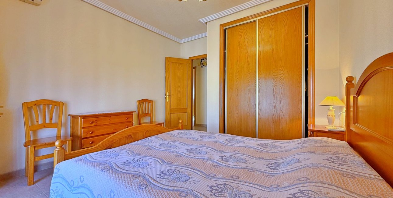 Resale - Villa -
Orihuela - Orihuela Costa