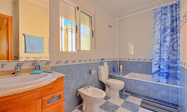 Resale - Villa -
Orihuela - Orihuela Costa