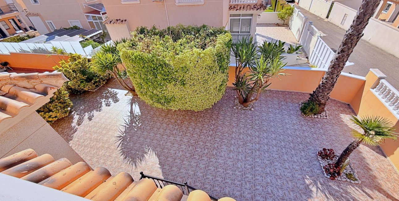 Rynek wtórny - Willa -
Orihuela Costa - Punta Prima