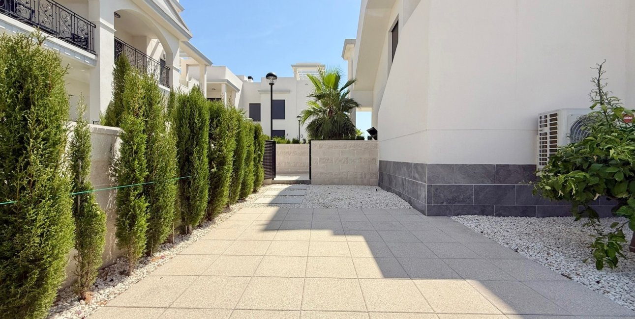 Resale - Apartment / flat -
Ciudad Quesada - La Laguna