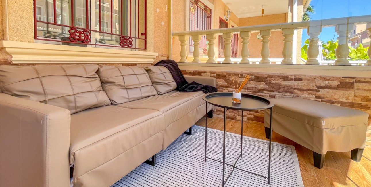 Resale - Townhouse -
Orihuela Costa - Playa Flamenca