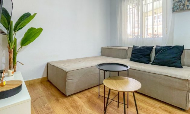 Resale - Townhouse -
Orihuela Costa - Playa Flamenca