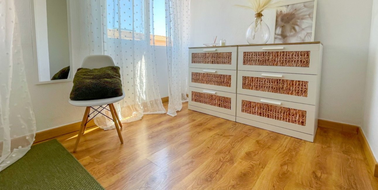 Resale - Townhouse -
Orihuela Costa - Playa Flamenca
