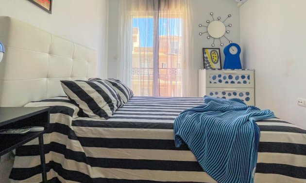 Resale - Townhouse -
Orihuela Costa - Playa Flamenca