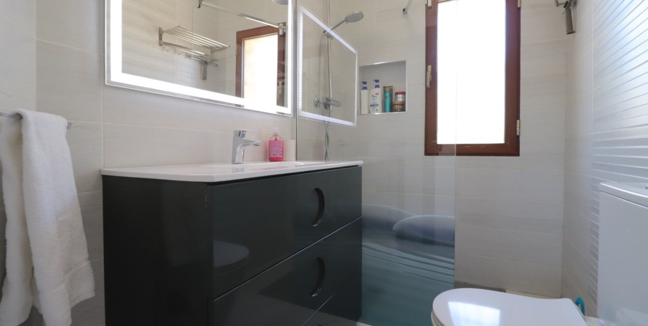 Resale - Villa -
Formentera del Segura - Fincas de La Vega