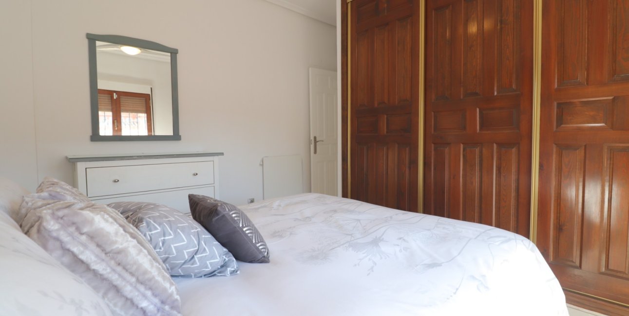 Resale - Villa -
Formentera del Segura - Fincas de La Vega