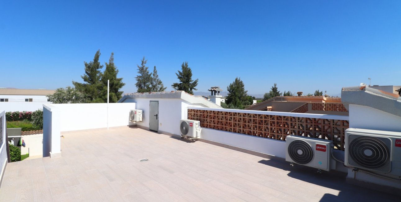 Resale - Villa -
Formentera del Segura - Fincas de La Vega