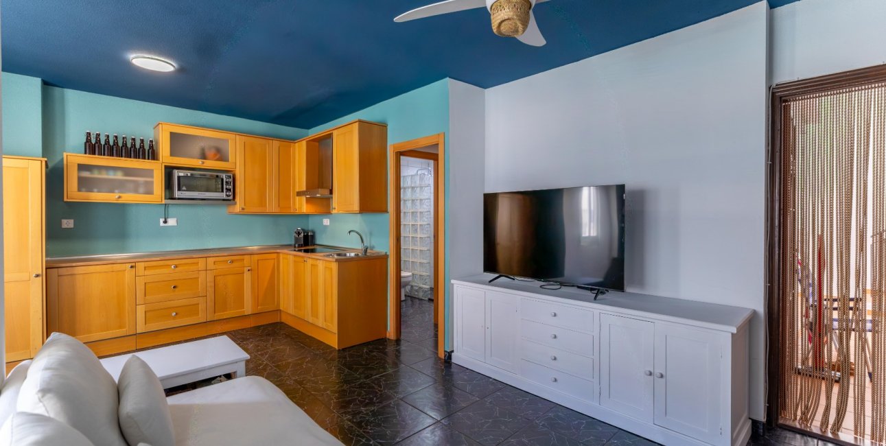Resale - Apartment / flat -
Torrevieja - Playa Los Naufragos