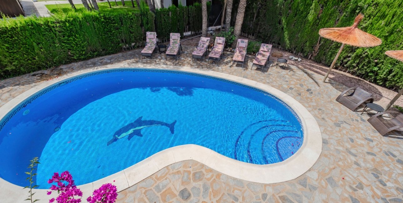Resale - Villa -
Orihuela Costa - Cabo Roig