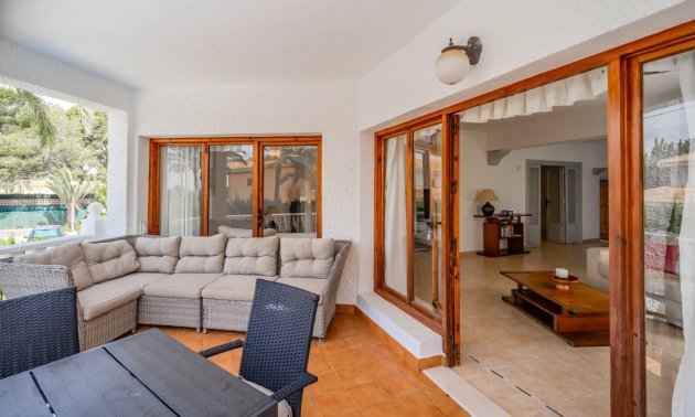 Resale - Villa -
Orihuela Costa - Cabo Roig