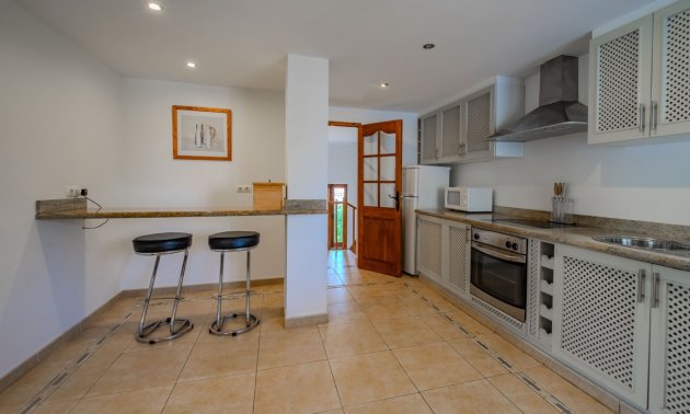 Resale - Villa -
Orihuela Costa - Cabo Roig