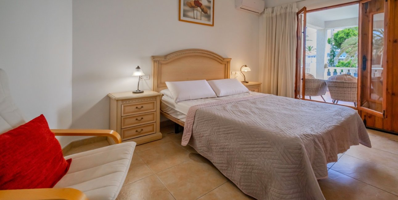 Resale - Villa -
Orihuela Costa - Cabo Roig
