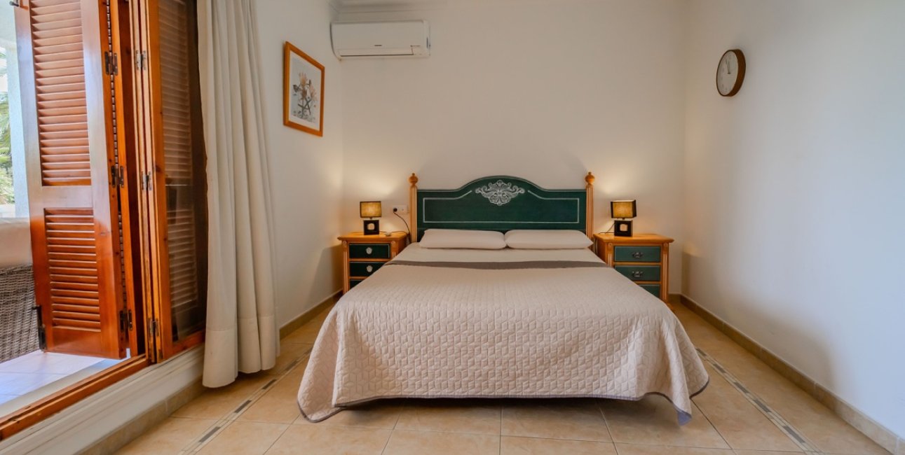 Resale - Villa -
Orihuela Costa - Cabo Roig