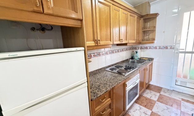 Resale - Apartment / flat -
Orihuela Costa - Villamartin