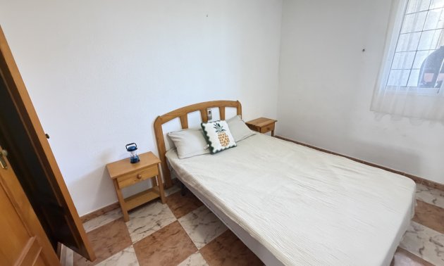 Resale - Apartment / flat -
Orihuela Costa - Villamartin