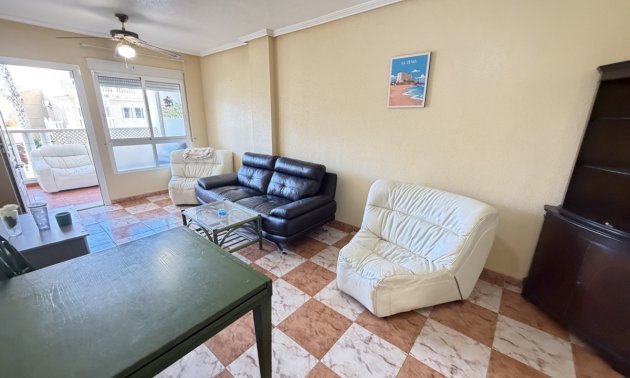 Resale - Apartment / flat -
Orihuela Costa - Villamartin