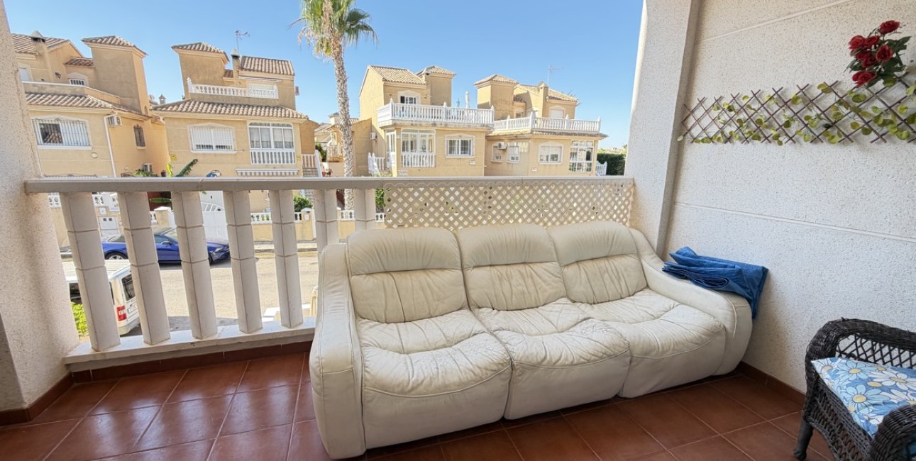Resale - Apartment / flat -
Orihuela Costa - Villamartin