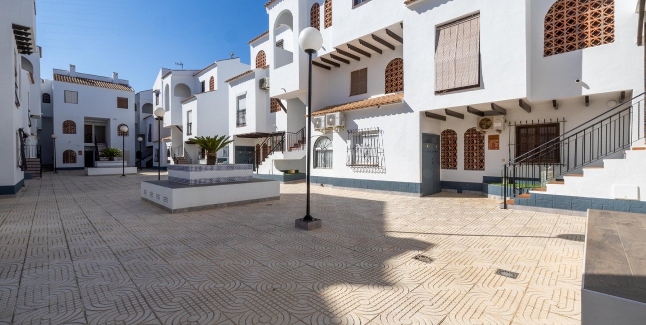 Reventa - Apartamento / piso -
Torrevieja