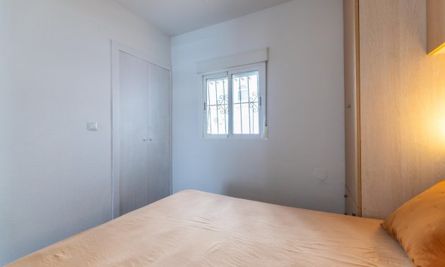 Reventa - Apartamento / piso -
Torrevieja