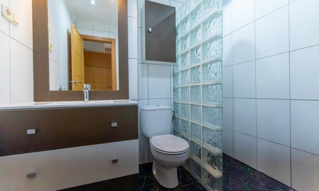 Reventa - Apartamento / piso -
Torrevieja