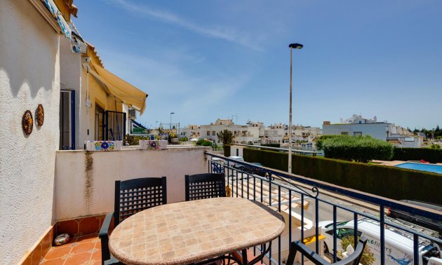 Resale - Bungalow -
Torrevieja - Carrefour