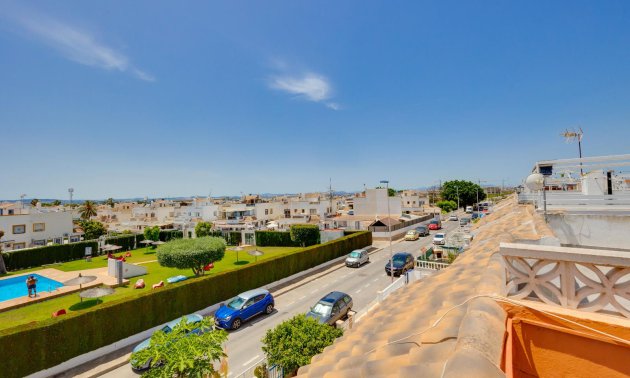 Resale - Bungalow -
Torrevieja - Carrefour