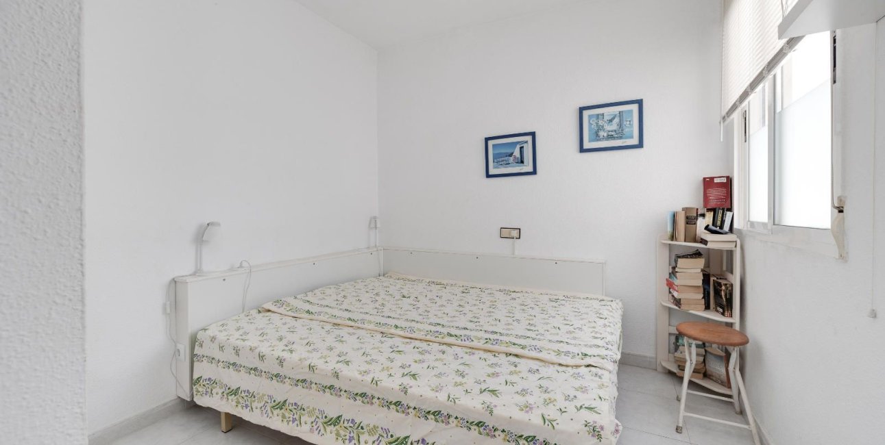 Resale - Bungalow -
Torrevieja - Carrefour