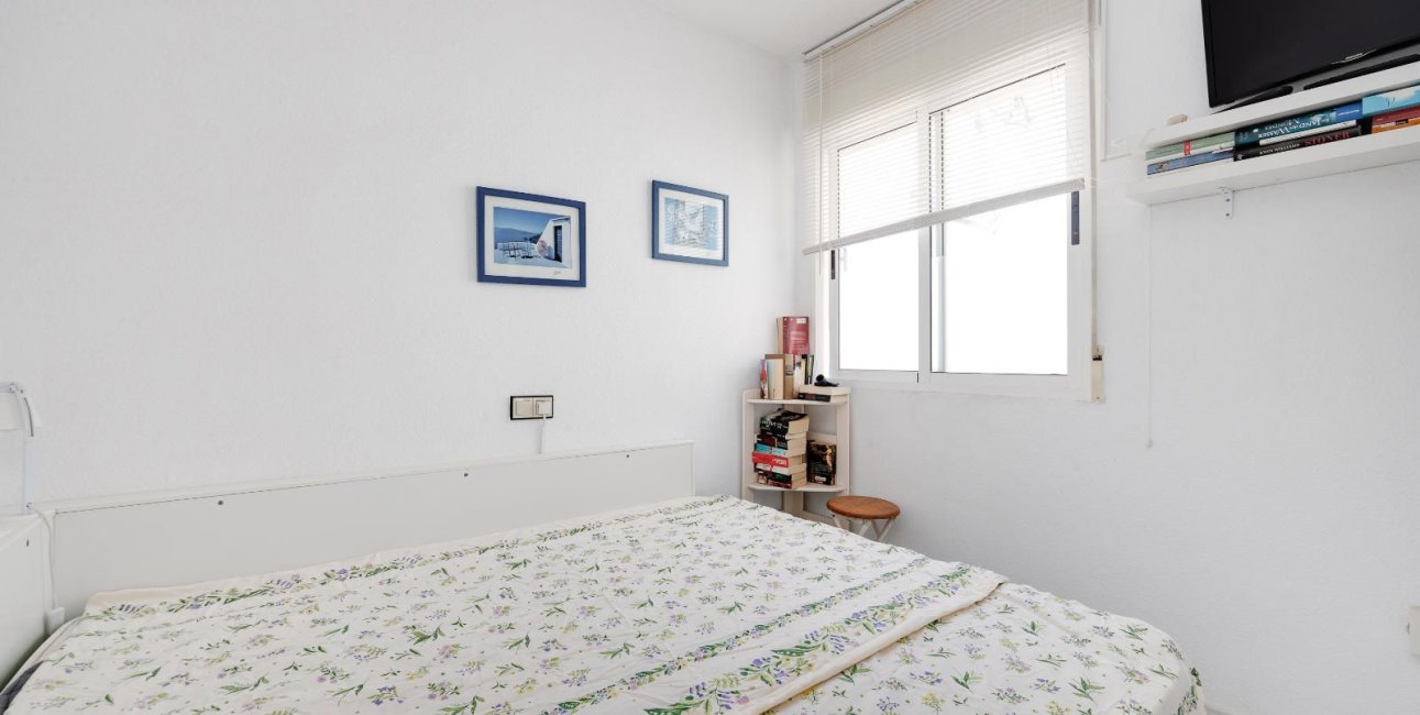 Resale - Bungalow -
Torrevieja - Carrefour