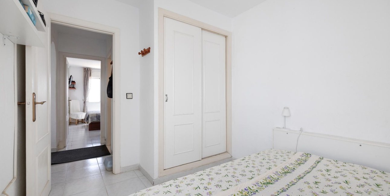 Resale - Bungalow -
Torrevieja - Carrefour
