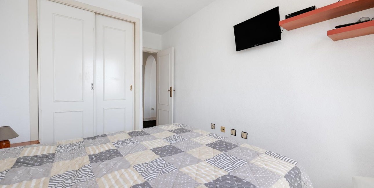 Resale - Bungalow -
Torrevieja - Carrefour