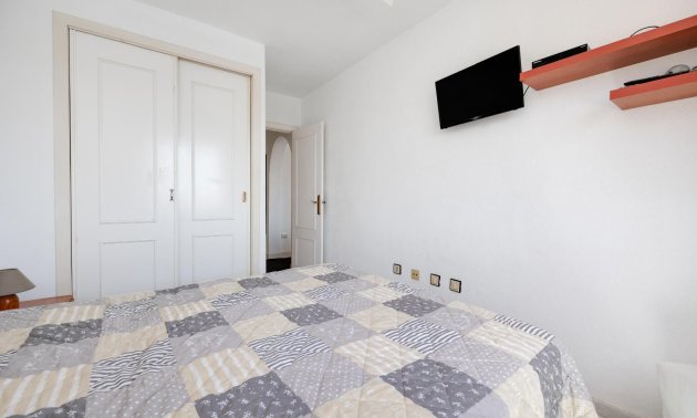 Resale - Bungalow -
Torrevieja - Carrefour