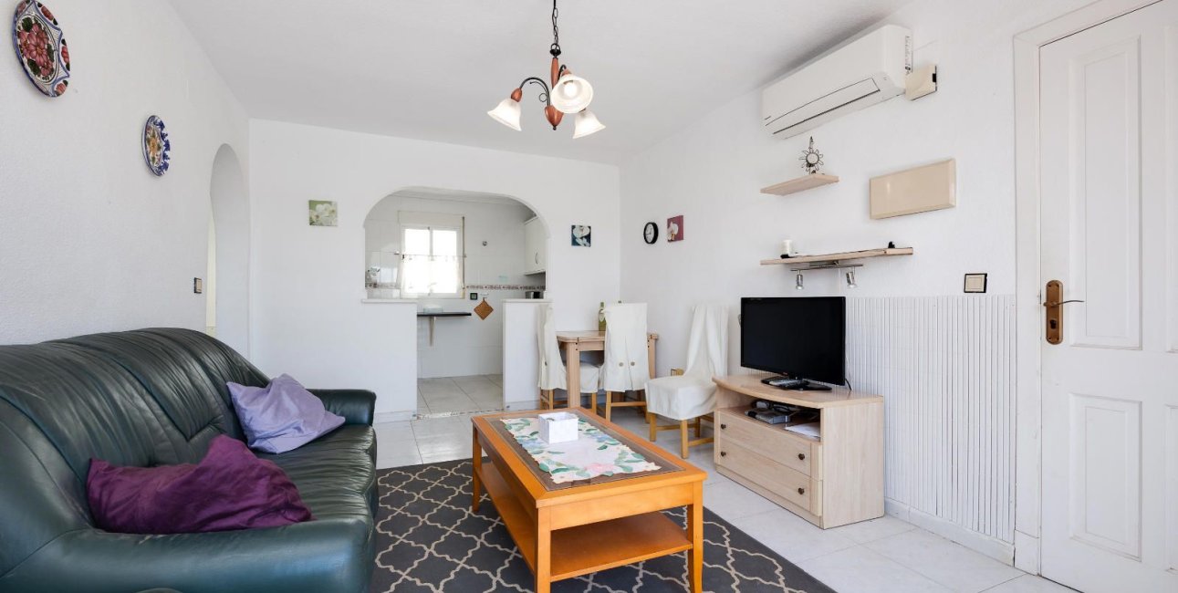 Resale - Bungalow -
Torrevieja - Carrefour