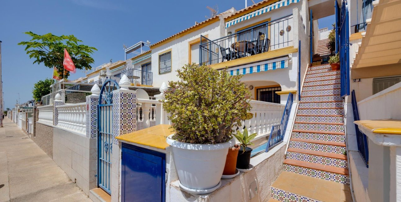 Resale - Bungalow -
Torrevieja - Carrefour