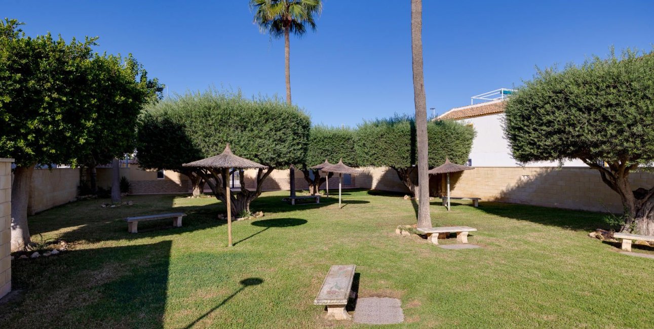 Resale - Bungalow -
Torrevieja - Carrefour