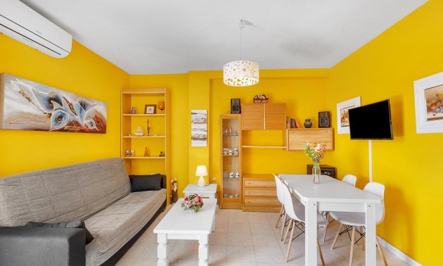 Reventa - Apartamento / piso -
Torrevieja - La Mata