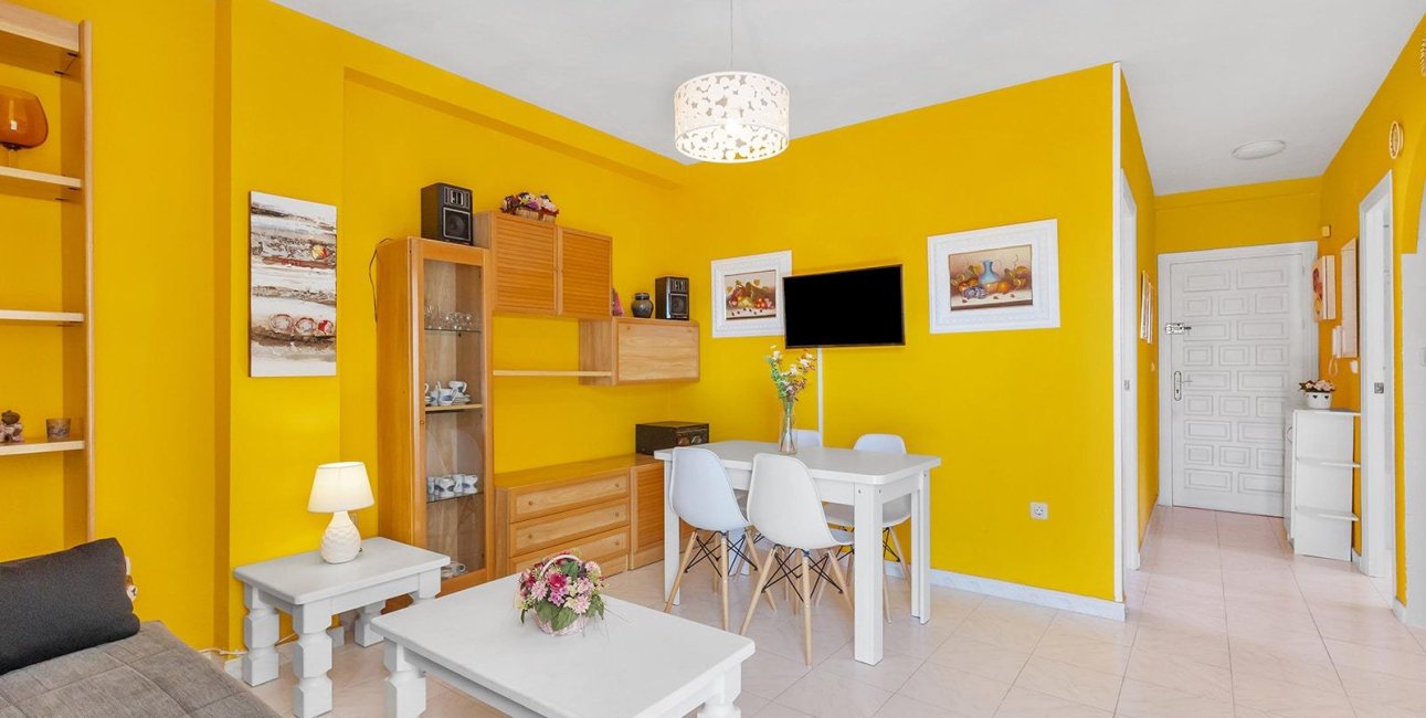 Reventa - Apartamento / piso -
Torrevieja - La Mata