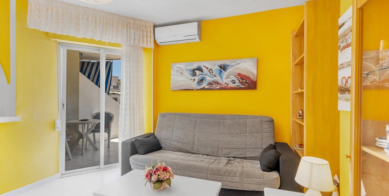 Reventa - Apartamento / piso -
Torrevieja - La Mata