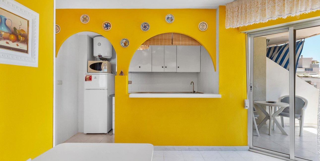 Reventa - Apartamento / piso -
Torrevieja - La Mata