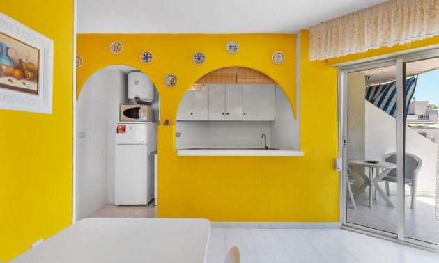 Reventa - Apartamento / piso -
Torrevieja - La Mata