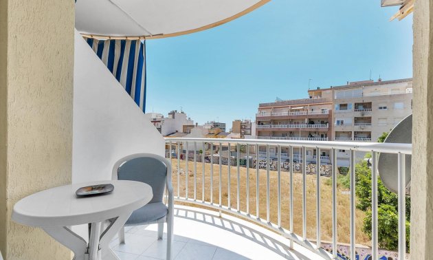 Reventa - Apartamento / piso -
Torrevieja - La Mata