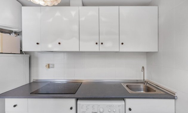 Reventa - Apartamento / piso -
Torrevieja - La Mata